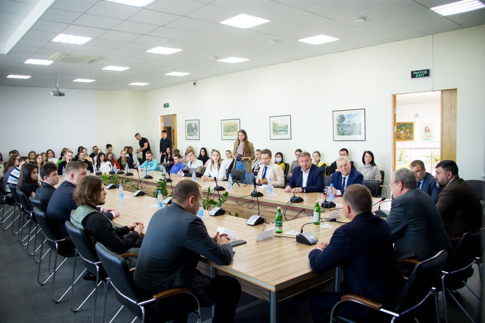 аудитории сгму. курский государственный медицинский университет внутри. ильина кгу. кгу курск юридический. 1 студент в университете.